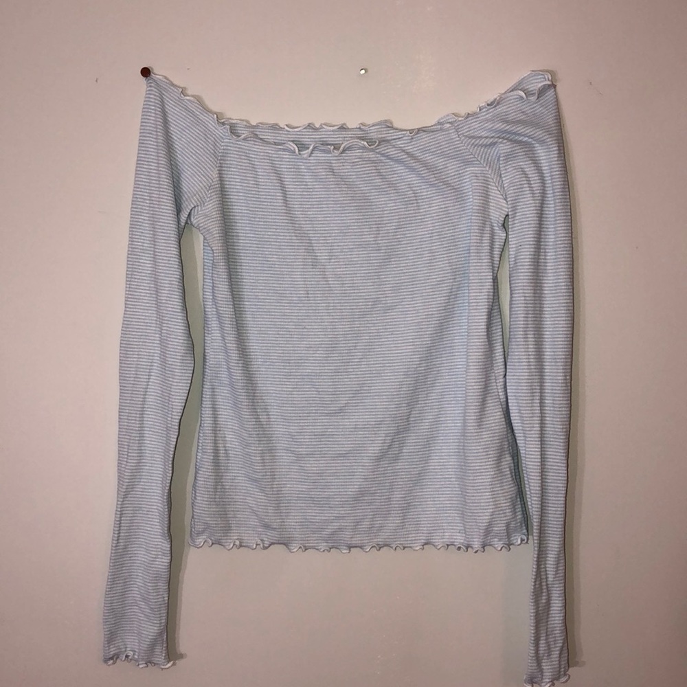 2 for 20!!!!     Off the shoulder long sleeve